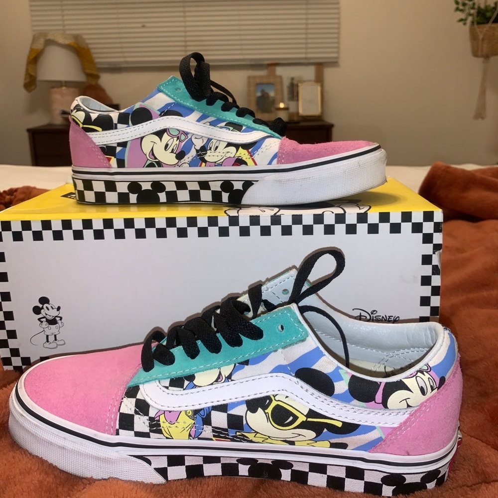 Disney Vans - 80’s Mickey Mouse